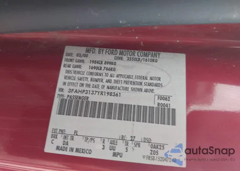 2000 Ford Focus Zx3 из США, поврежденный, VIN 3FAHP3137YR198361